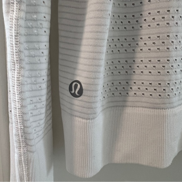 Lululemon Swiftly Long Sleeve Tee - Picture 3 of 4